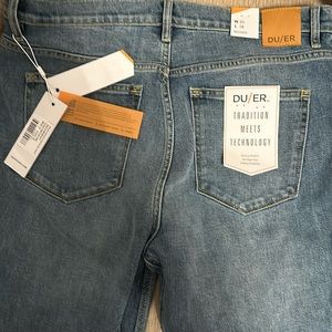 Duer women’s jeans 33 29 with tags